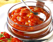 Томатне варення з м’ятою: простий рецепт ароматного конфітюра від Євгена Клопотенка