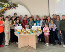 У Кам’янському великодні майстер-класи об’єднали родини переселенців із Селидівської громади