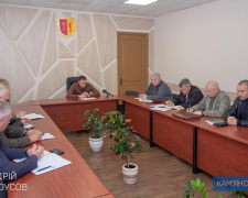 У Кам&#039;янському на засіданні штабу з підготовки до опалювального сезону обговорили комунальні проблеми