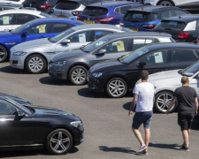 Нові правила продажу автомобілів в Україні: які зміни запровадив кабмін