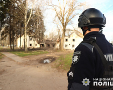 Поліцейські Кам&#039;янського району вилучили понад 500  підакцизних літрів алкоголю та 6 тисяч тютюнових виробів 