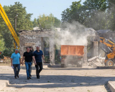 Як Кам’янське оговтується після ворожого обстрілу: координація, підтримка, відновлення