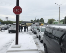 Польща втрачає лідерство: стало відомо, яку країну масово обирають дніпряни для переїзду 