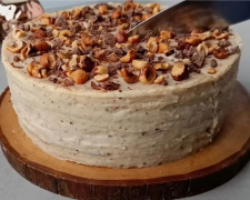 "Горіховий спокусник": рецепт домашнього торту із розкішним кремом без випікання в духовці