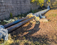 Вандали проти комунальників: безхатченки зіпсували нову теплоізоляцію в Кам&#039;янському