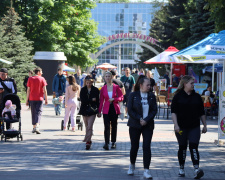 В Кам’янському центральному парку офіційно стартував новий сезон відпочинку