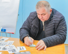 Як облаштувати життя знову: Карітас Кам&#039;янське підтримує діалог з ВПО
