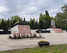 На Дніпропетровщині пам&#039;ятник БМП-1 відправиться на фронт – подробиці