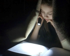 Відключення світла у Кам'янському 7 червня: масштабні ремонтні роботи, перелік адрес та поради експертів