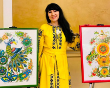 Динаміка орнаменту: кам’янчан запрошують на вернісаж майстрині Вікторії Тимошенко