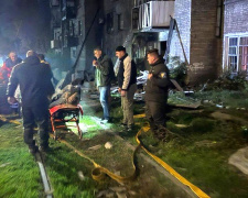 Ніч жаху в Кам’янському: рятувальники дістали з-під завалів будинку тіло чоловіка