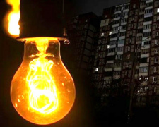 В Кам'янському 2 лютого через ремонти вимкнуть світло мешканцям понад 100 будинків: графік та адреси відключень