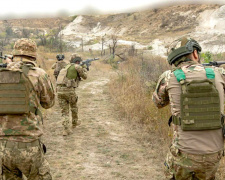Росіяни продовжують тиск з Донеччини на Дніпропетровщину - експерт