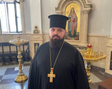 Нашестя сарани на Дніпропетровщині: священник з Дніпра пояснив, чи є це Божою карою
