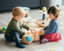 Програма «єЯсла»: держава платитиме 8 000 гривень на догляд за дитиною - умови отримання допомоги