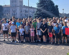 У Кам’янському пройшов забіг «Шаную воїнів, біжу за Героїв України»