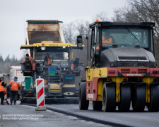 Дніпропетровщина тримає логістику країни: як відновлюють дороги після холодів
