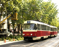 Обрізка дерев на проспекті Свободи: як курсуватимуть 17 червня трамваї у Кам’янському