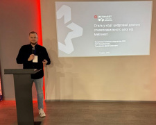 Технології для підтримки промисловості під час війни: як Метінвест Політехніка представила проєкти на міжнародній конференції в Дніпрі