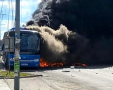 Ракета влучила у автобус з медиками