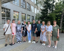 Освіта під звуки сирен: як Дніпро став новим домом для релокованих вишів зі сходу України