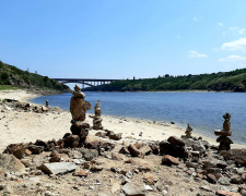 Де на Дніпропетровщині небезпечно купатися: список пляжів, які не пройшли перевірку