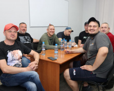 У Кам’янському хабі вітали гостей-побратимів з криворізького підприємства Групи Метінвест