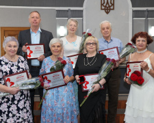 Легенди серед нас: на Каметсталі вручили відзнаки ветеранам праці