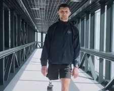 "Сам би я цього не зміг": захисник України та парахокеїст Євгеній Шваб подякував Рінату Ахметову за допомогу