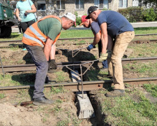 У Кам&#039;янському капітально віремонтували частину трамвайних колій по вуліці Довженка - фото