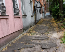 Смуга перешкод для відвідувачів ЧХ у Кам’янському