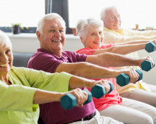 Активне життя після 60: у Кам’янському відкрили Центр дозвілля для людей поважного віку