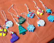 Творчість, що об'єднує: у Кам’янському маріупольці створювали різдвяні обереги