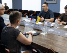 Чеські партнери посилюють медицину Дніпропетровщини: незабаром - мобільний банк крові