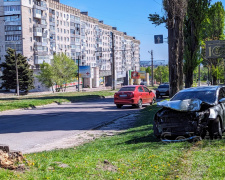 ДТП на Стуса: нетверезий водій &quot;презентував сонату&quot; дорожньому стовпу