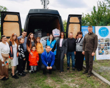 У День сім&#039;ї два дитячі будинки сімейного типу з Дніпропетровщини отримали допомогу від гуманітарних організацій