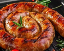 Секрет ідеальної ковбаси на Великдень: прості рецепти, які вдаються кожному