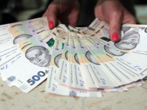 Ера «мінімалки» в минулому: з лютого українцям почнуть платити понад 35 тисяч гривень — список професій