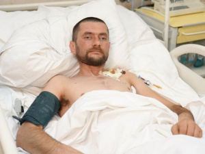 Політ у темряву з 20 метрів: як на Дніпропетровщині витягують з того світу бійця із Закарпаття