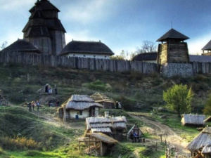 Козацькі зимівники, які стали селами: де на Дніпропетровщині шукати найстаріші хати та залишки справжнього побуту