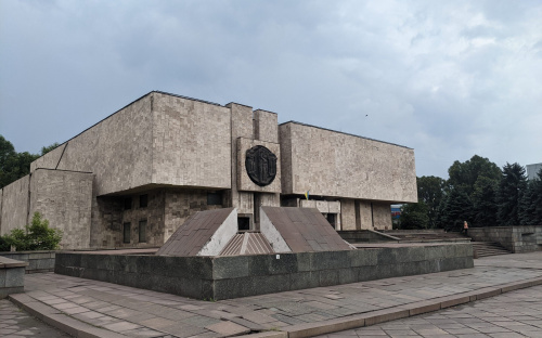 Культурні вихідні у Кам'янському та Дніпрі: куди сходити та що подивитися в останні вихідні квітня