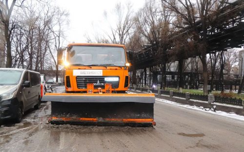 Сильніші за негоду: дорожники Каметсталі забезпечують безпеку в будь-яку пору року