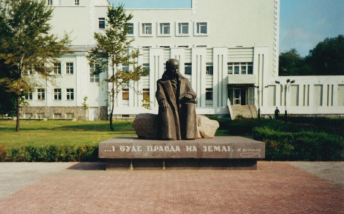 Що приховують храми Кам'янського: відбудеться безкоштовна екскурсія, яка змінить ваше уявлення про місто