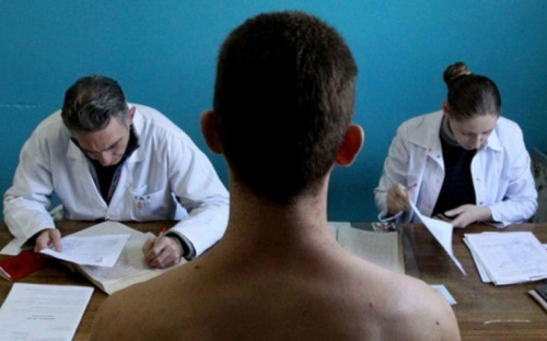 У ТЦК пояснили, кого одразу після приходу до військкомата скерують на військово-лікарську комісію
