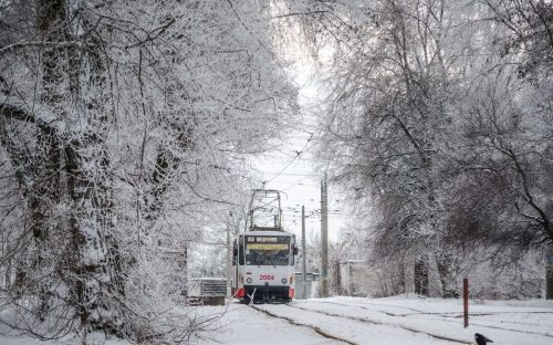 Прогноз погоди на грудень: синоптики попередили про хуртовини та ожеледицю