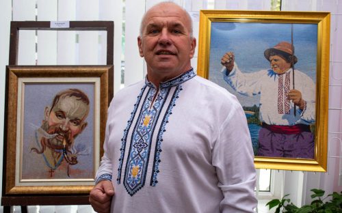 Мистецтво під час війни: творчий шлях переселенця з Покровська у Кам'янському