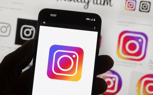 Кінець приватності в Instagram: чому Meta вирішила «читати» ваші повідомлення