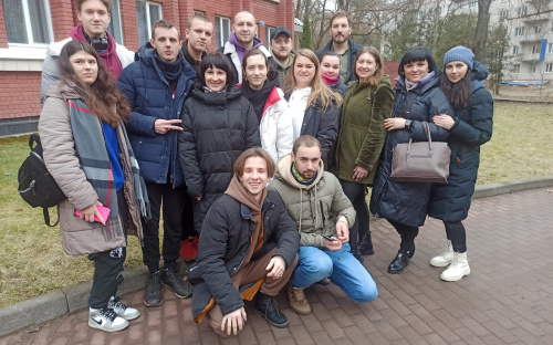 Молодь Очеретинської і Кам'янської громад спільними зусиллями відремонтують спортзалу у місцевій гімназії