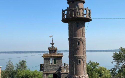 Цікавинки Кам'янського: чи знали ви про дивовижний замок Хляпатури
