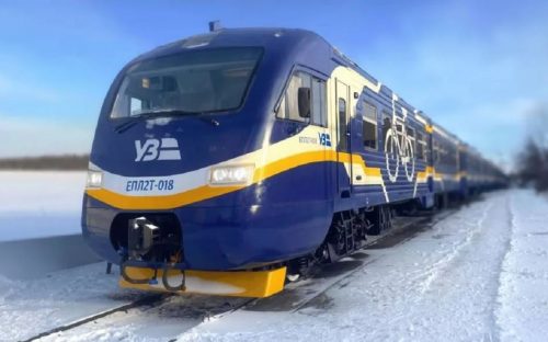 Новорічні рейси від Укрзалізниці: додаткові поїзди для пасажирів із Кам’янського
